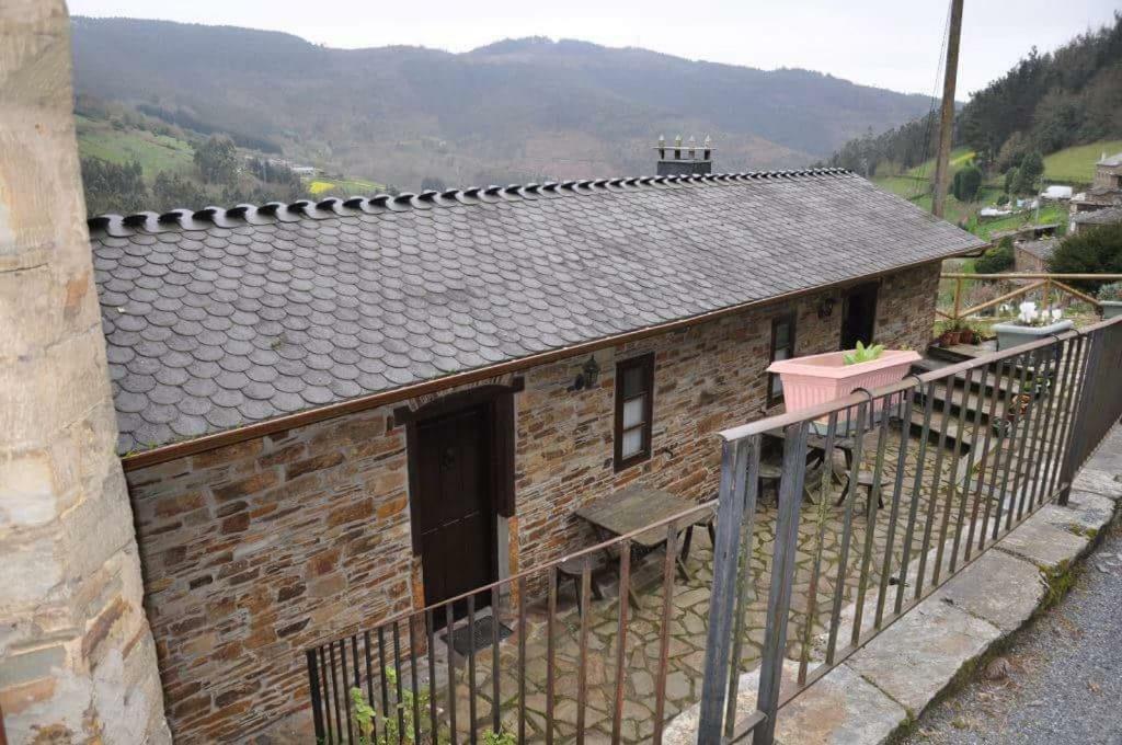 Apartamento El Acebo Apartment San Tirso de Abres Exterior photo